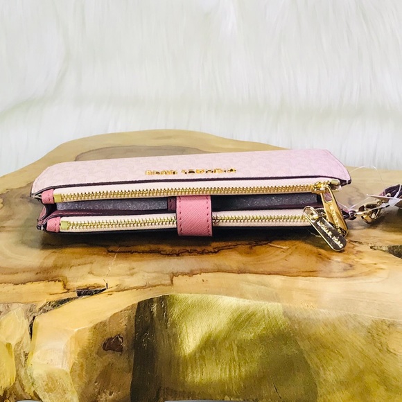 Michael Kors Jet Set Travel Double Zip Wristlet - Picture 6 of 8